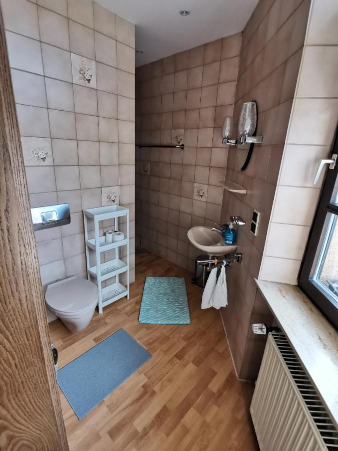 Pension Landgasthof - Iva Haßloch Dış mekan fotoğraf